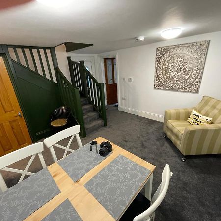 Harbour Cottage Торки Екстериор снимка